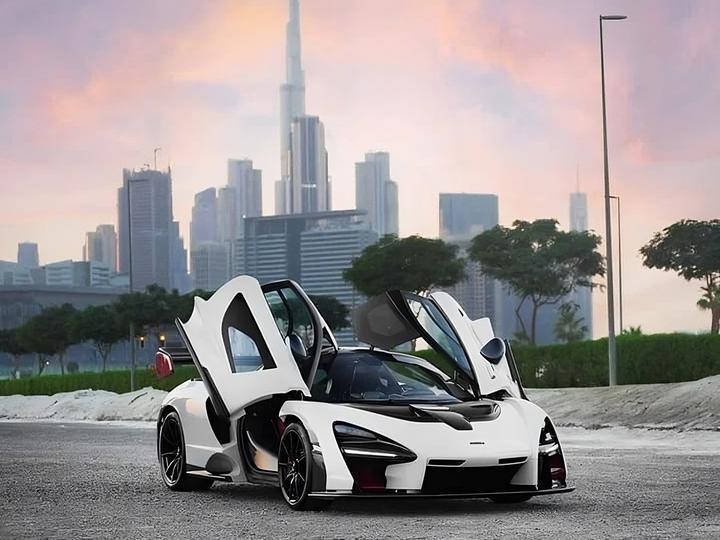 main_image of McLaren Senna
